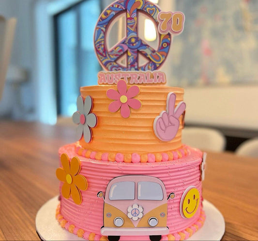 Combi decoration for cake //Groovy // 70's // hippie // Retro // Van // Combi // Cumpleaños maravilloso, Groovy One Birthday Decor, Retro Party
