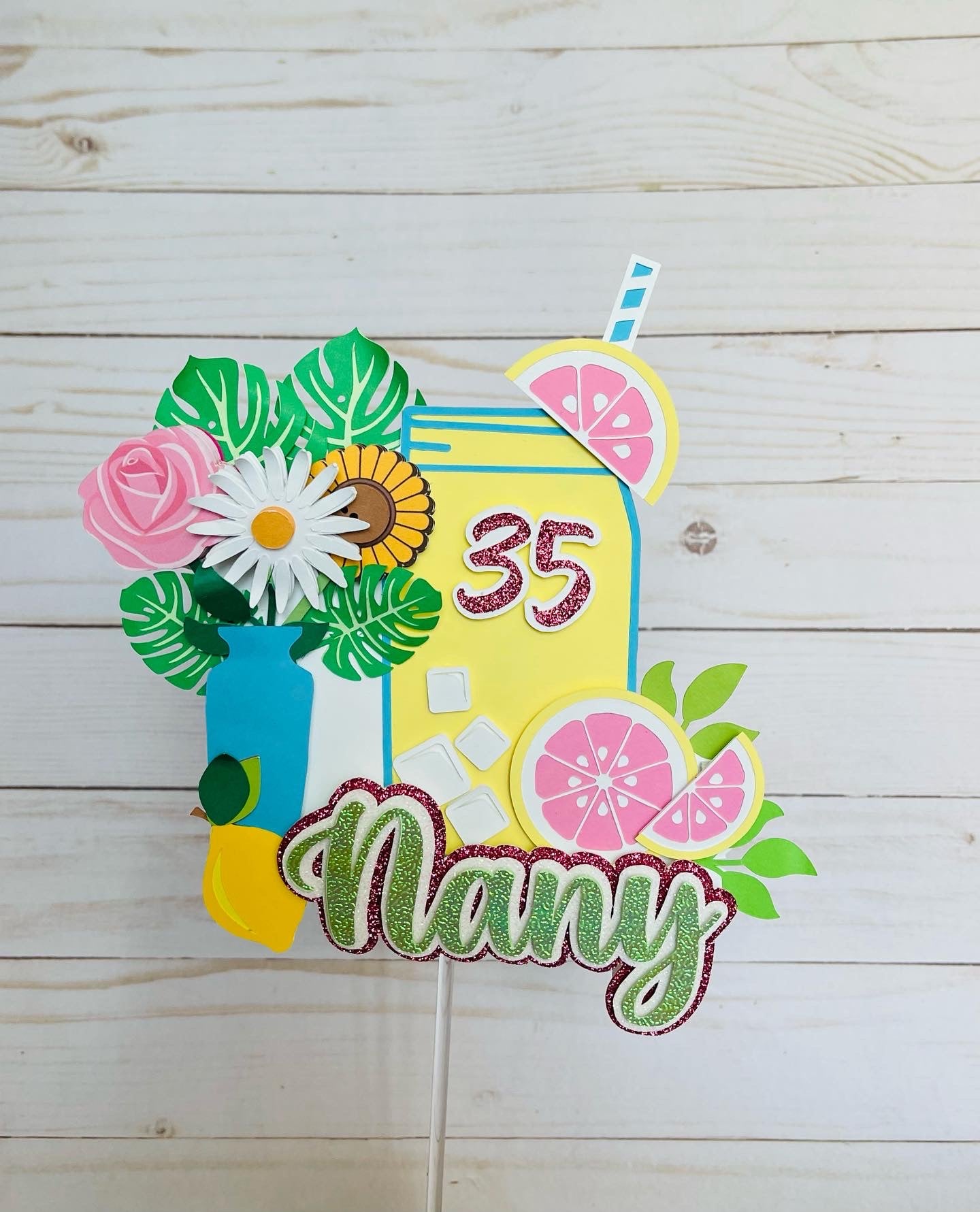 Limonada Flowers Lemon  // Lemon Birthday Theme